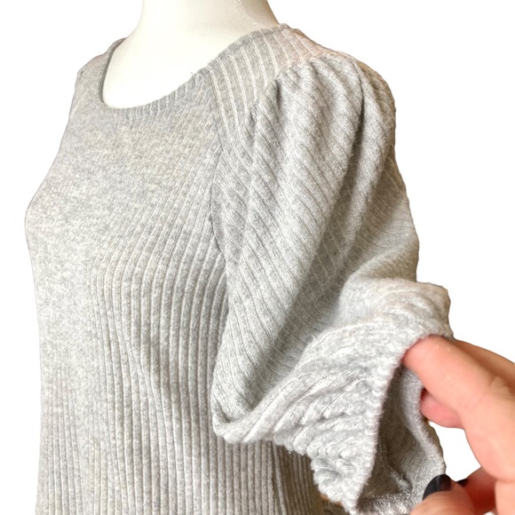 Anthropologie W5 Women’s puff sleeve ribbed gray top, Sz S - Picture 3 of 12